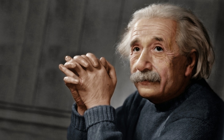 Cambiando de tema Albert Einstein te recuerda que: